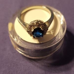 ***Sale*** on this Diamond Sapphire Ring